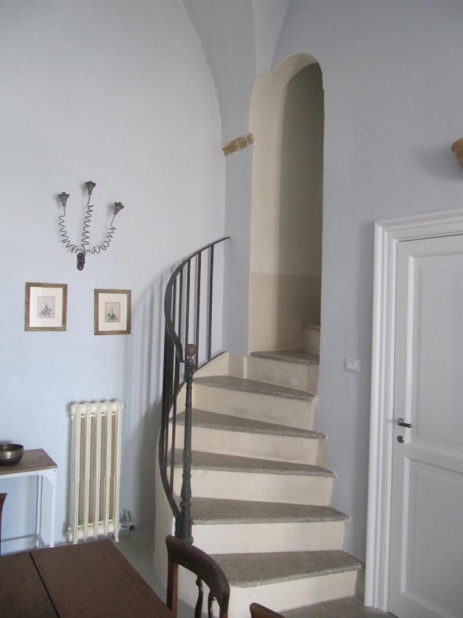 4 Balconi House-San Gregorio Palazzo Unico Vista Mare Villa Галиполи Стая снимка