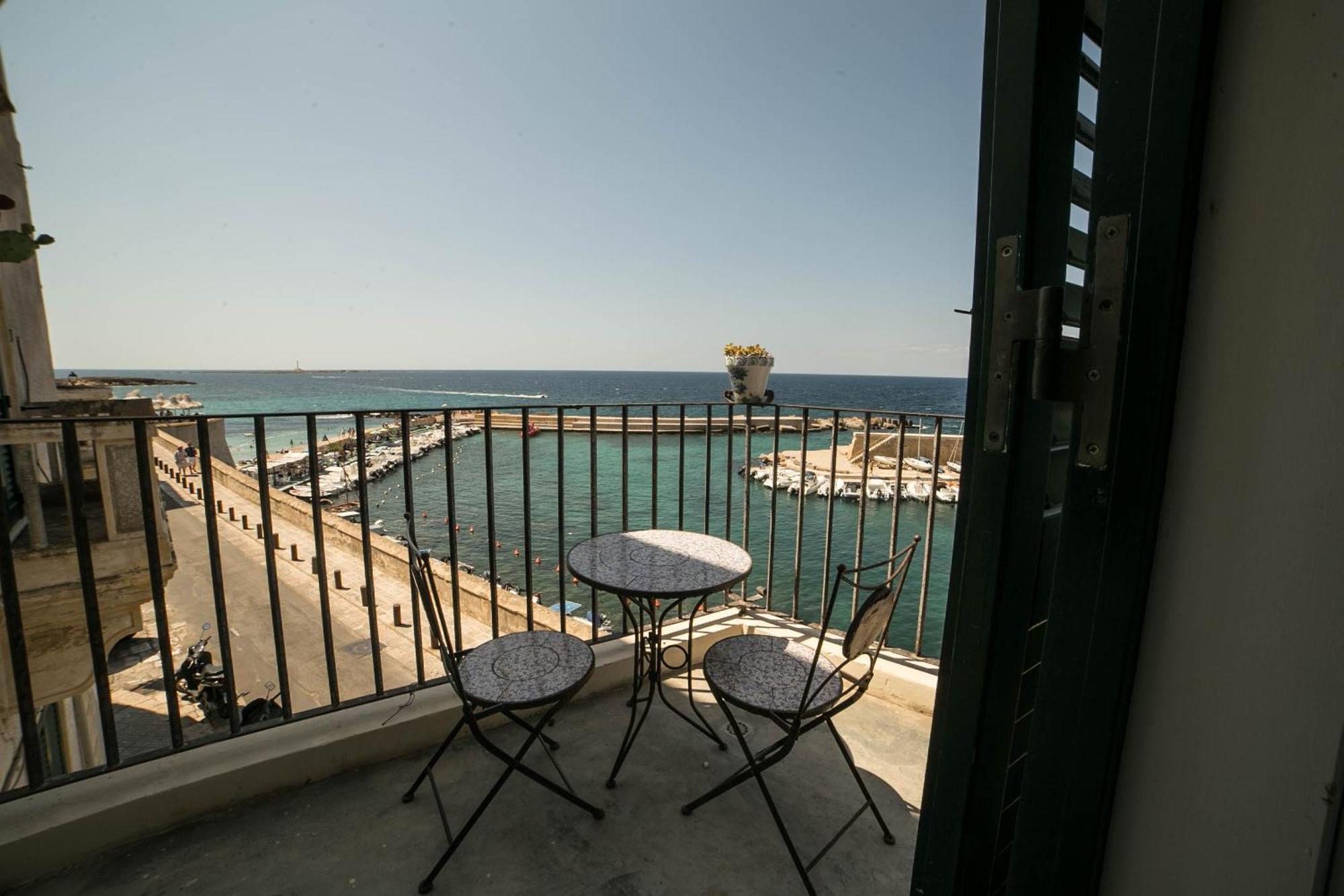 4 Balconi House-San Gregorio Palazzo Unico Vista Mare Villa Галиполи Екстериор снимка