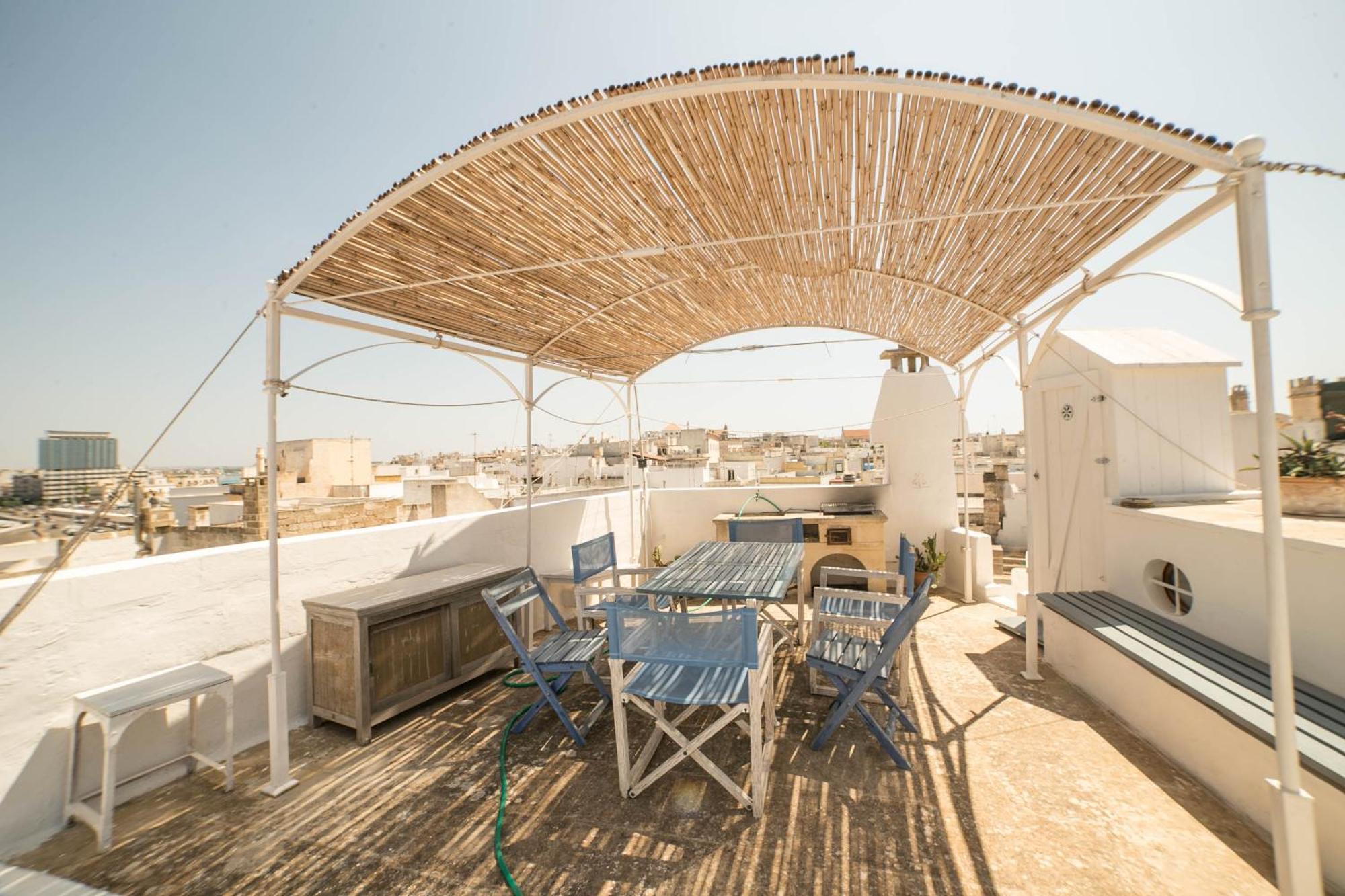 4 Balconi House-San Gregorio Palazzo Unico Vista Mare Villa Галиполи Екстериор снимка