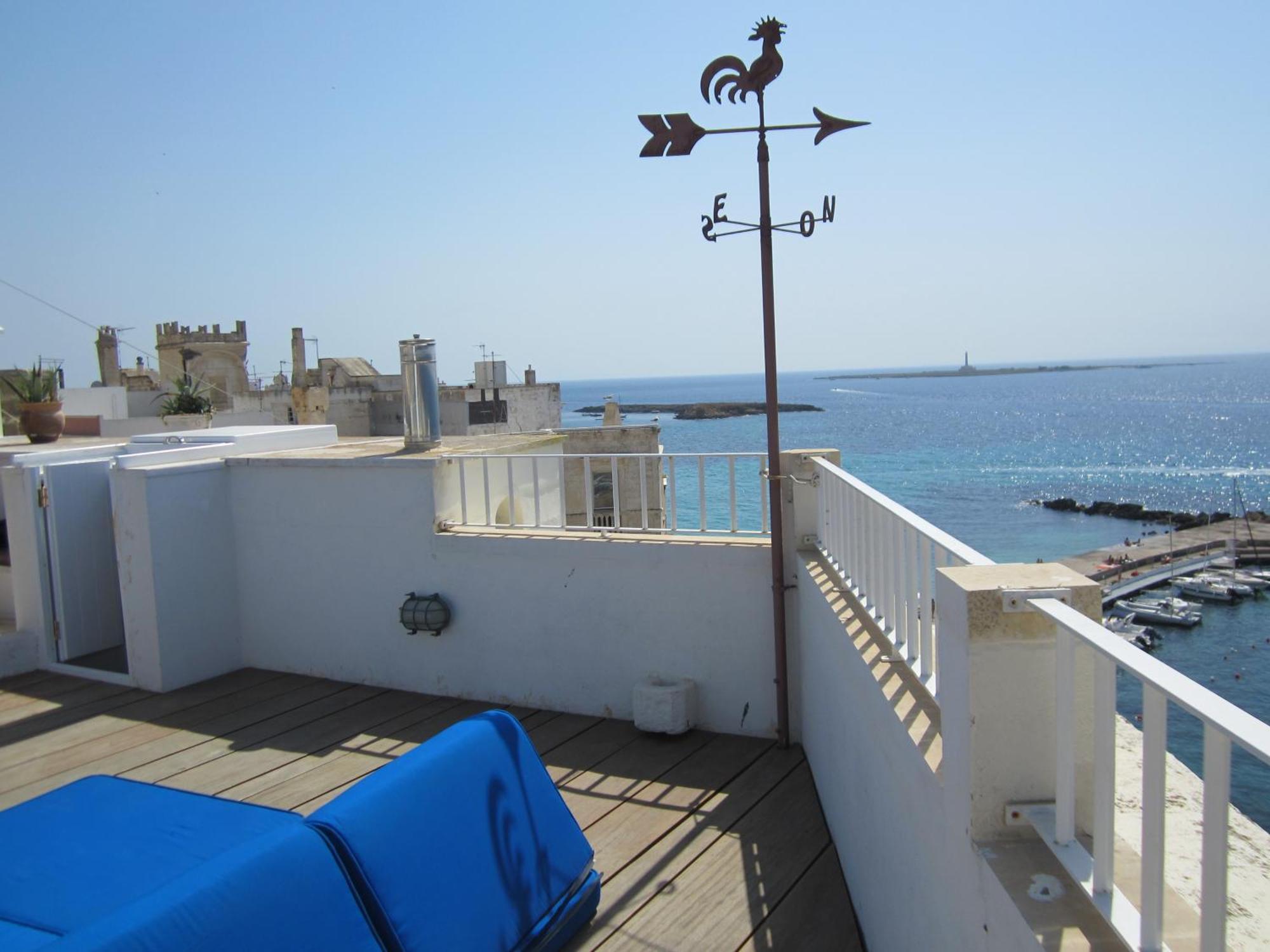 4 Balconi House-San Gregorio Palazzo Unico Vista Mare Villa Галиполи Екстериор снимка